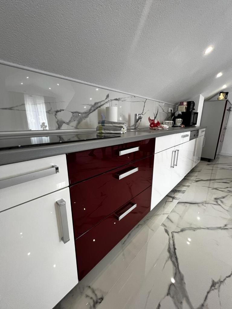 Luxury Apartment Megy Otocac Exterior photo